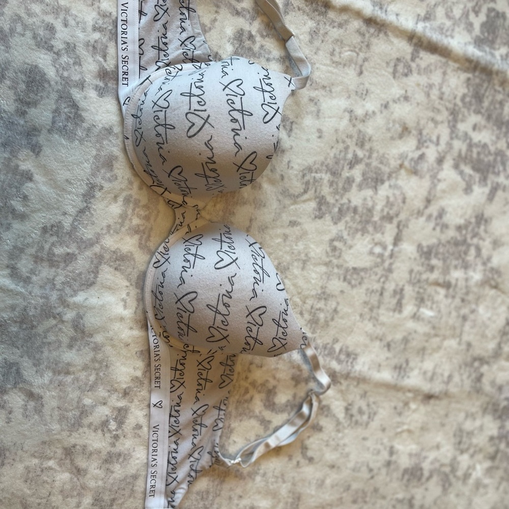 Victoria's Secret White Bra with Black Script Design